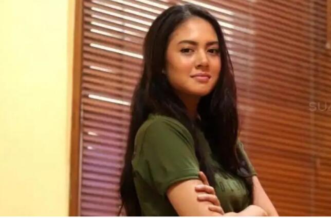 Deretan Artis Menyandang Status Janda, Makin Menggoda!