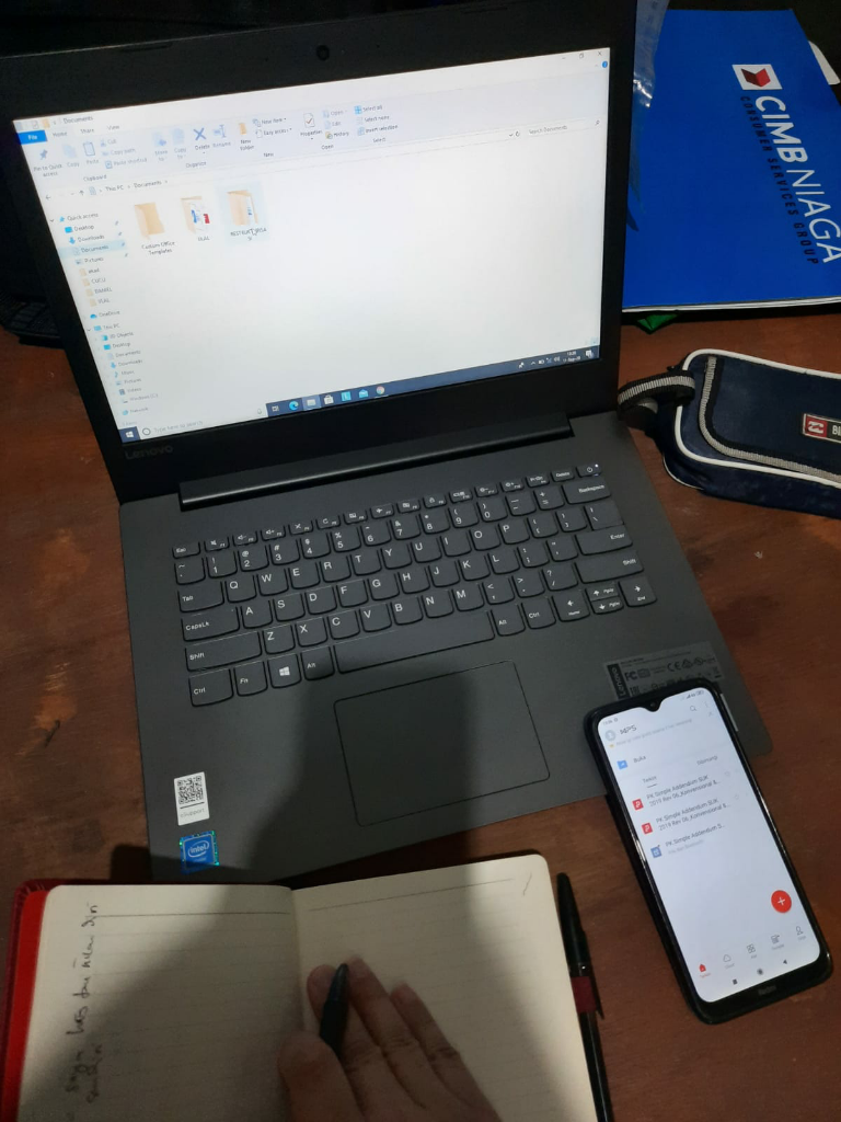 Media Kerja Menjadi Dilema Karyawan Selama WFH