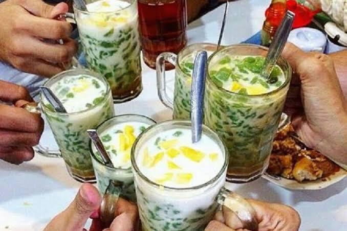 Ayo Rajin Minum Es Cendol, Banyak Manfaatnya