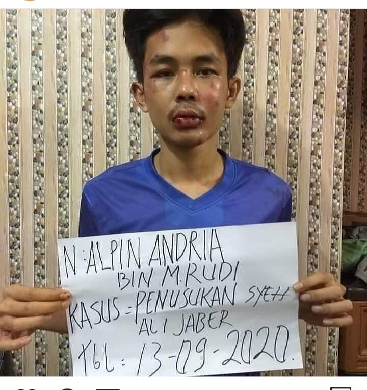 Penusukan Kepada Syekh Ali