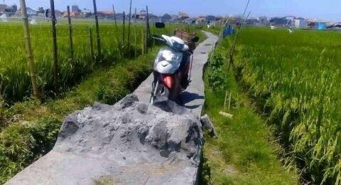 Polisi Tidur Bentuknya Kok Begini, Lo Berani Lewat?