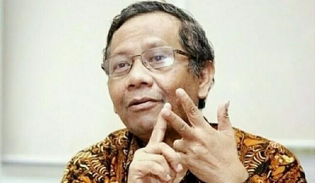 Heboh PSBB Jakarta, Mahfud MD: Kesalahan Anies Pada Tata Kata, Bukan Tata Negara
