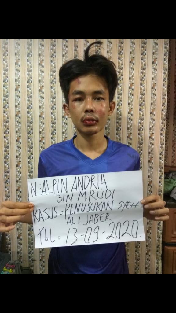 Inilah Arief Pelaku Penikaman Syekh Ali Jaber di Lampung,

