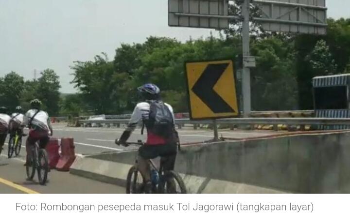 Penjelasan Polisi soal Rombongan Pesepeda Nyelonong Keluar-Masuk Tol Jagorawi

