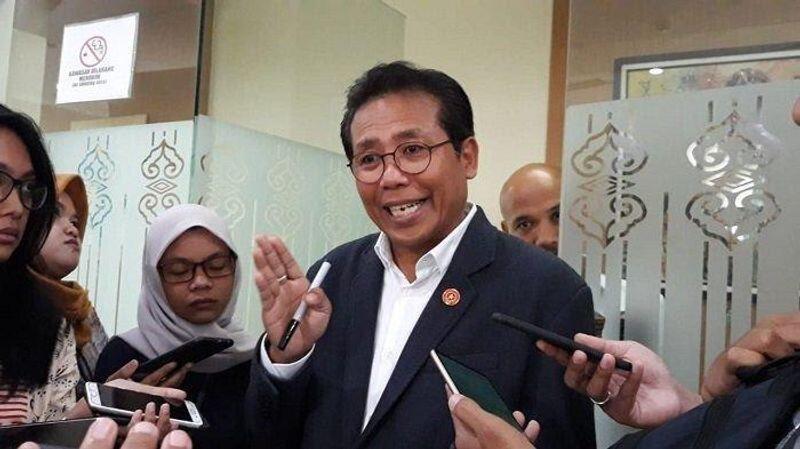 Jubir Presiden: Memang Susah Sih Ini Orang, Enggak Bisa Kerja, Maunya Ribut Saja
