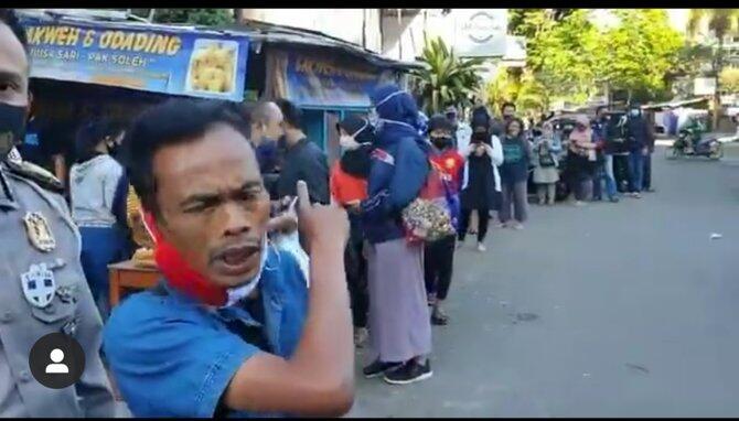 Odading Mang Sholeh Di Serbu Warga, Bikin Jadi Iron Man Gan