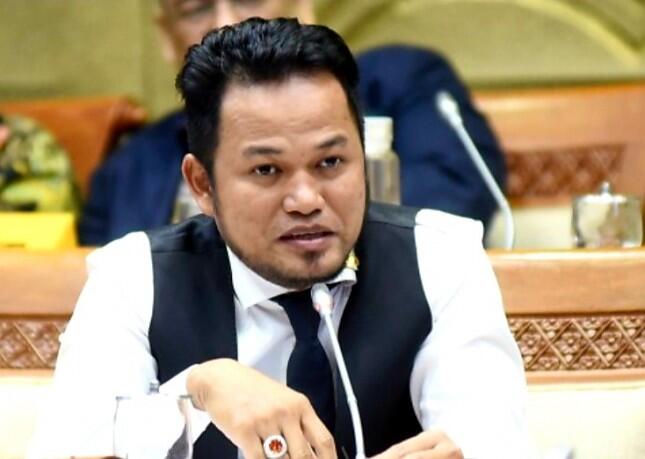 Kinerja BPH Migas-Bikin DPR Ini Geleng-geleng:Cadangan Minyak Kita Hanya Untuk 20Hari