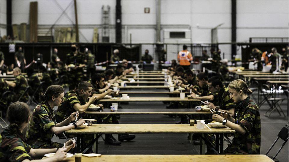 Elisabeth Putri di Lumpur Belgia dan Pelatihan Militer