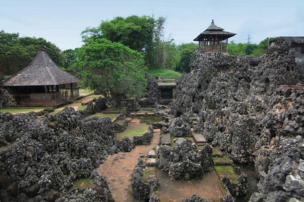 &#91;COC Reg. Cirebon&#93; Menjelajahi Wisata “Kota Udang” yang Patut Dikunjungi