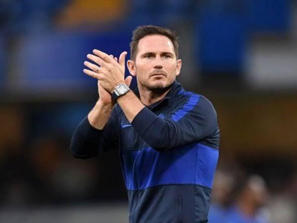 Kalah 0-2 akibat Bek dan kiper Chelsea terlalu pecicilan, tidak sadar siapa Liverpool