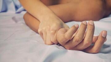 Hubungan Badan Minta Duluan, Ngapain Malu Sista?