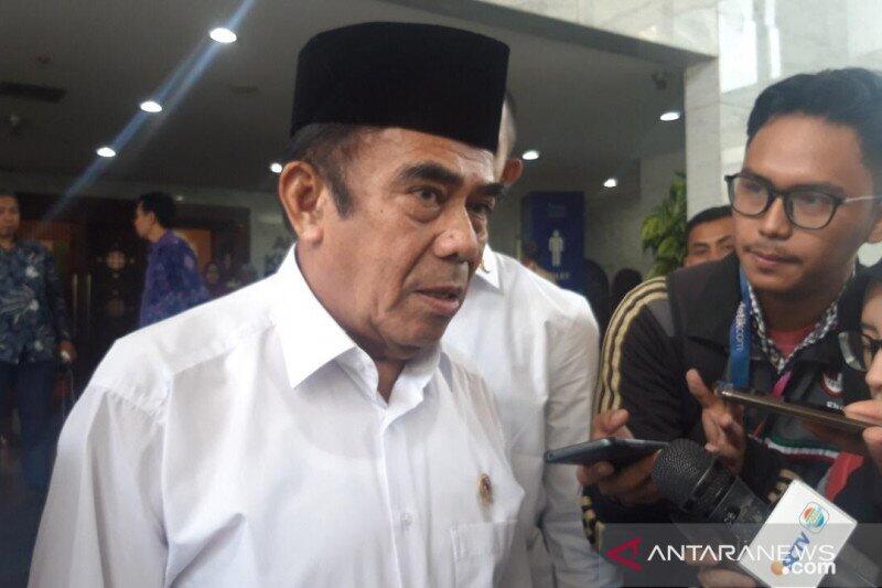 Menteri Fachrul Razi Positif Covid-19 Setelah Swab Tes