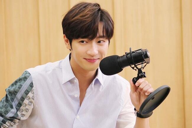 Kecemasan Lee Sang Yeob dengan Karakter Yoon Gyu Jin dan Yoon Seok Ho