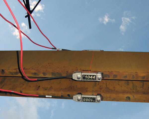 Bagaimana Cara Kerja Alat Strain Gauge Transducer
