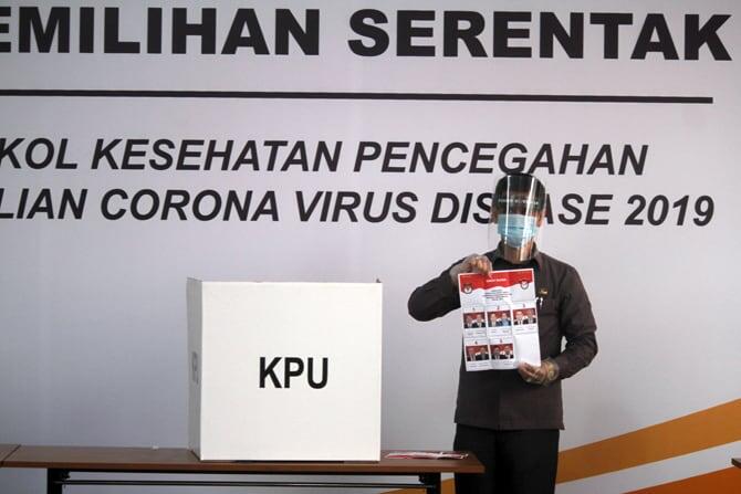 Pilkada 2020, Menyerahkan Suara ataukah Raga