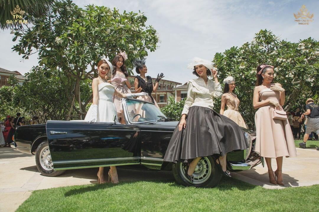 Unik, Peserta Miss Universe Thailand Tampil Cantik Dengan Gaun Tempoe Dulu