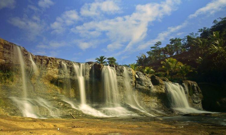 &#91;Coc Reg. Tasikmalaya&#93; Curug Dengdeng, Tujuan Wisata Air Eksotis di Tasikmalaya