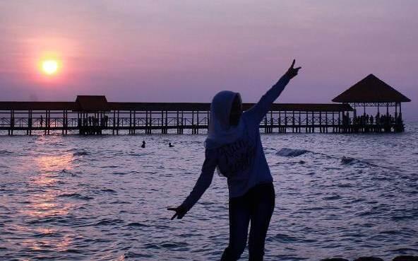( COC_Reg_Tegal) Galangan Kapal dan Pantai di Tegal Jawa Tengah