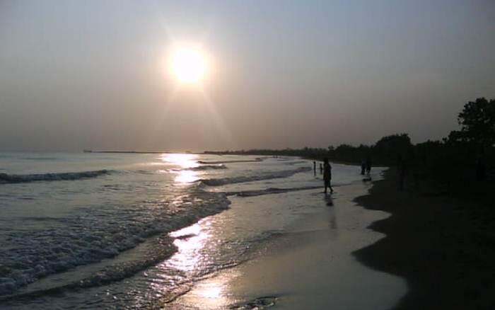 ( COC_Reg_Tegal) Galangan Kapal dan Pantai di Tegal Jawa Tengah