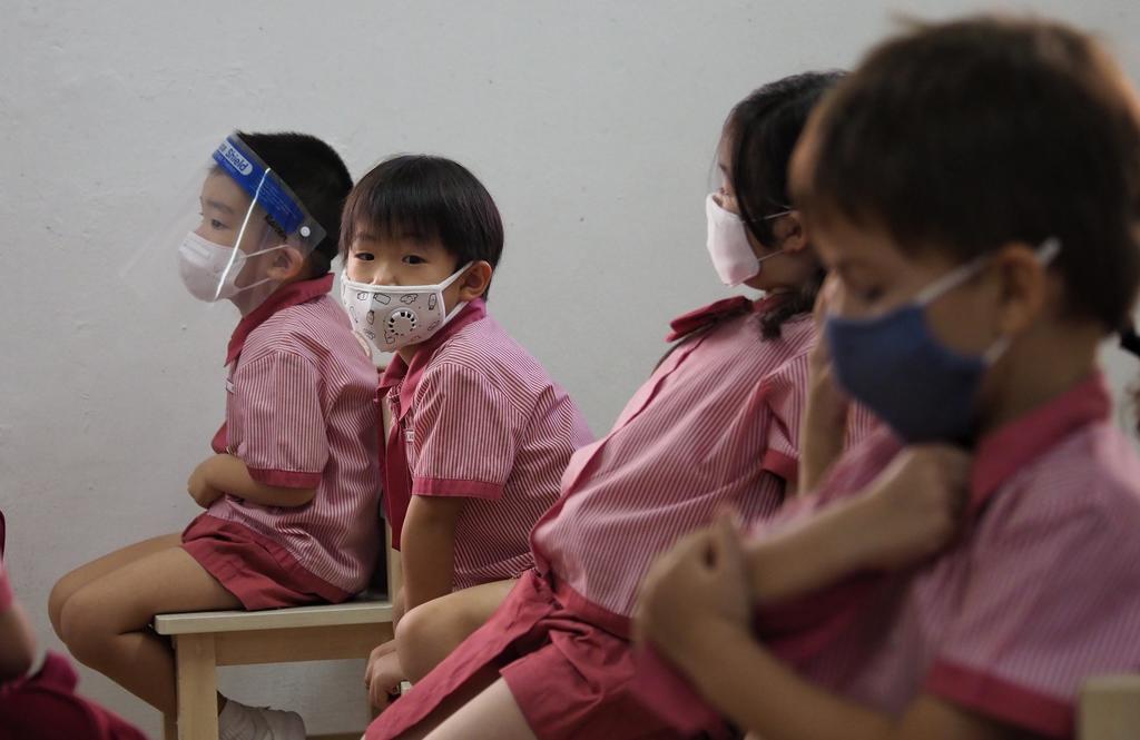 Covid-19: Anak Dibawah enam tahun tidak diwajibkan memakai masker, Singapura