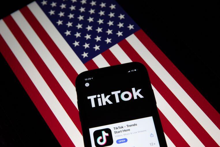 (BLOOMBERG) Larangan Trump atas TikTok sementara diblokir hakim federal .