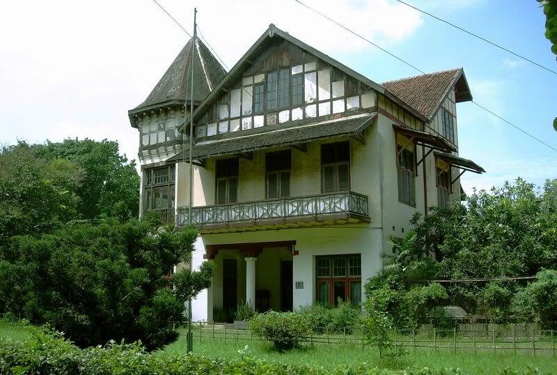 &#91;COC Reg. Semarang&#93;Terkenal Angker, Rumah Ini Pernah Digunakan Syuting Oleh Suzana