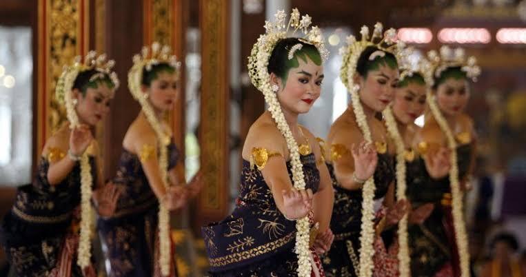 &#91; COC Reg. Solo &#93; Mengenal Mitos Tari Bedhaya Ketawang yang Mistis dan Sakral