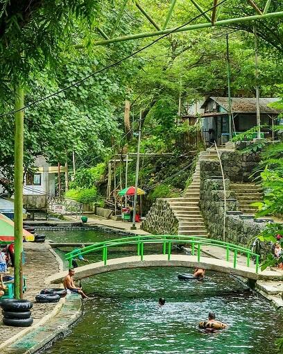 &#91;COC Reg. Klaten&#93; Berwisata di Kota Seribu Mata Air. Jernih dan Menyegarkan!