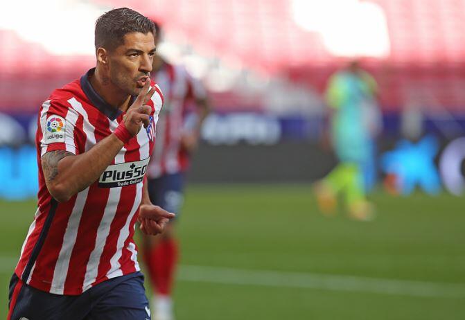 Menanti Momen Pengkhianatan Luis Suarez ke Barcelona