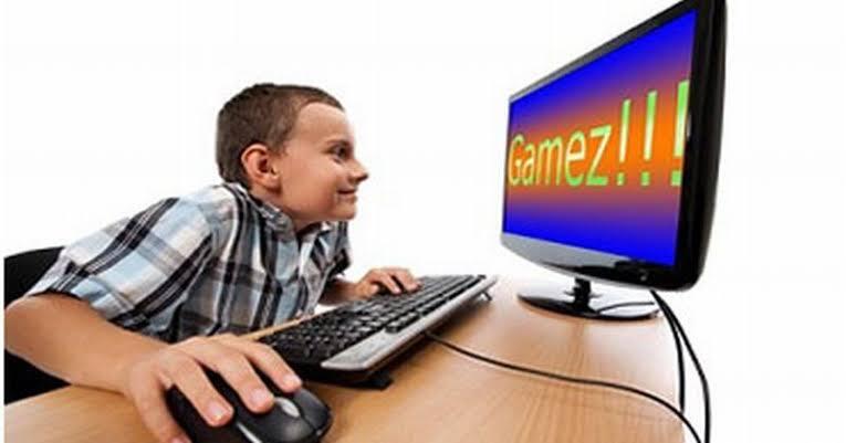 Inilah Alasan Anak Kecanduan Game Online, No. 3 dan 4 karena Orang Tua! 