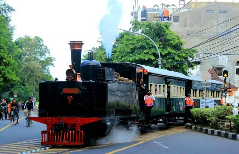 (COC Reg. Solo) Si Tua Tapi Tetap Eksis : Kereta Api Uap Jaladara