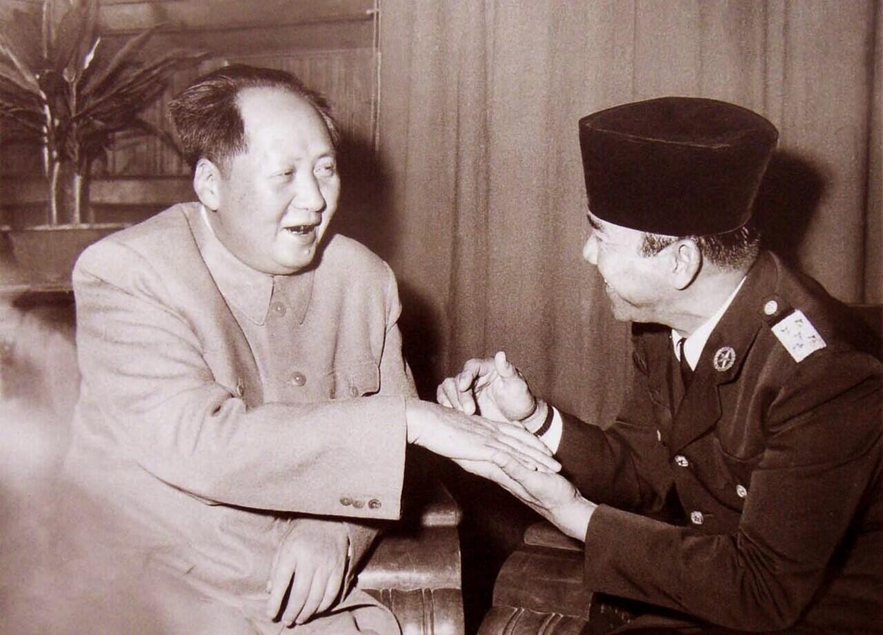 Beberapa Jam Sebelum Meletus G30S/PKI, China Ingin bantu RI bikin Bom Atom