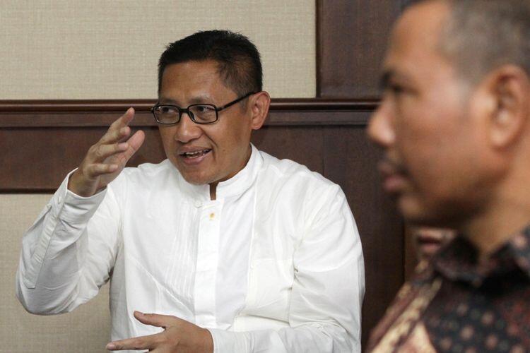 MA Potong Hukuman Anas Urbaningrum Jadi 8 Tahun Penjara