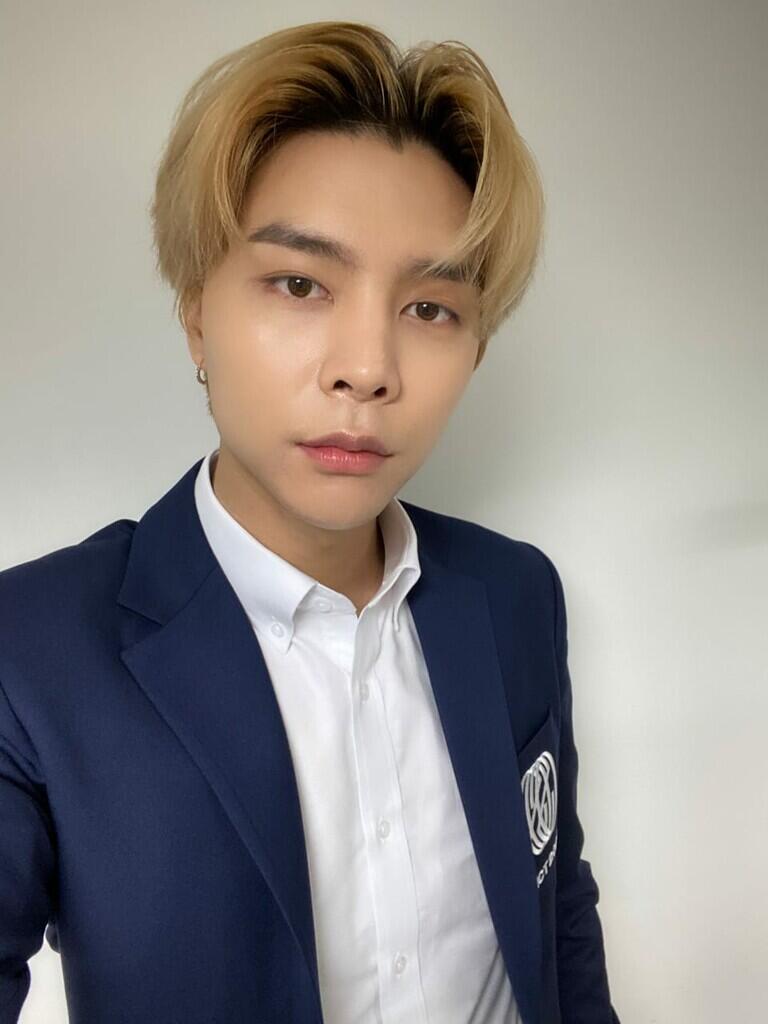 Saat Johnny NCT Bikin Gempar NCTzen Gegara Warna Rambut, Damage Gak Ketulungan