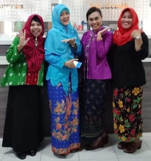 Hari Batik Nasional, Berikan Ucapan Kepada Sahabat, Saudara dan Orang-orang Tercinta