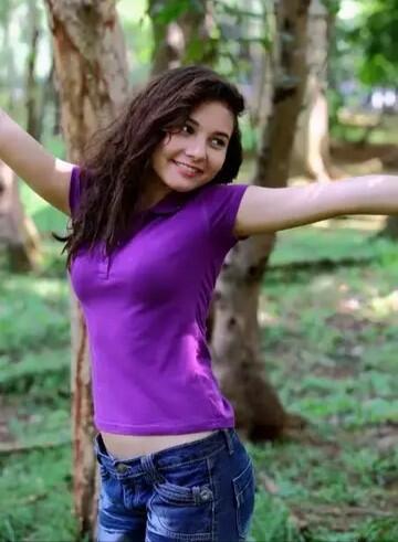 Artis Wanita FTV Yang Cantik Versi Gue.
