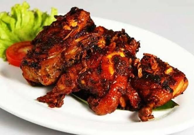 Ayam Bakar Kecap Enaknya Bikin Lidah Bergoyang, Mau?