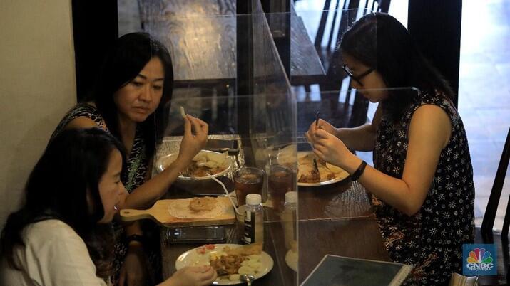 Duh! 200 Ribu Pekerja Restoran Mendadak Nganggur