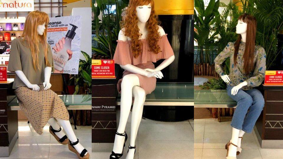 Mal Malaysia menggunakan boneka untuk membantu manusia agar tidak terlalu kesepian .