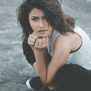 Artis Wanita FTV Yang Cantik Versi Gue.