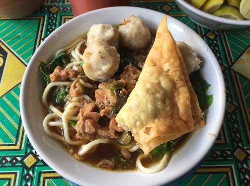 &#91;COC Reg. Solo&#93; Bakso Solo di Makassar, Laris dan Enak