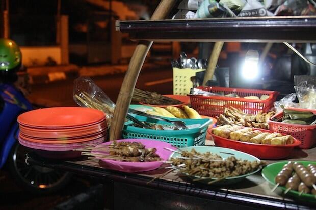 &#91;COC Reg. Solo&#93; Warung HIK, Tempat Makan Favorit Saat Tinggal di Kota Solo