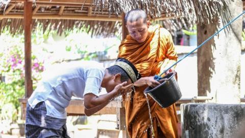 3 Foto Sederhana Ini Bisa Membuat Hati Agan Tersentuh