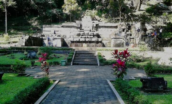 (COC Reg. Mojojerto) Candi Jolotundo Memiliki Sumber Air Terbaik Setelah Air Zam-Zam