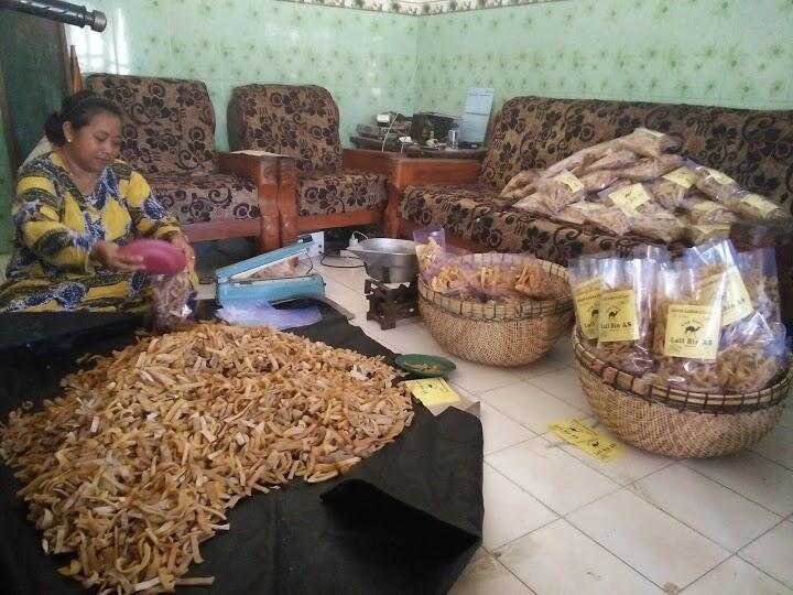 &#91;Coc Reg. Mojokerto&#93; Kerupuk Rambak Kulit Sapi Asli Mojokerto, Kriuks Abis!