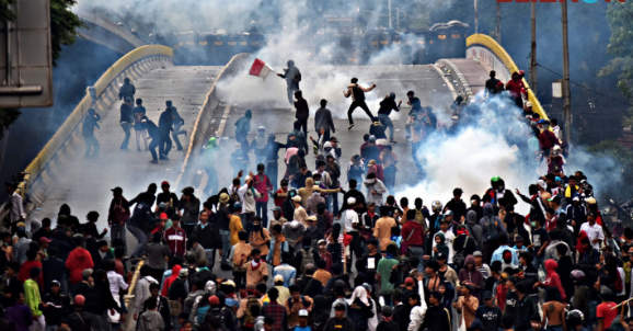 Demo Buruh Dibungkam Polisi dengan Alasan Pandemi, Pilkada Jalan Terus