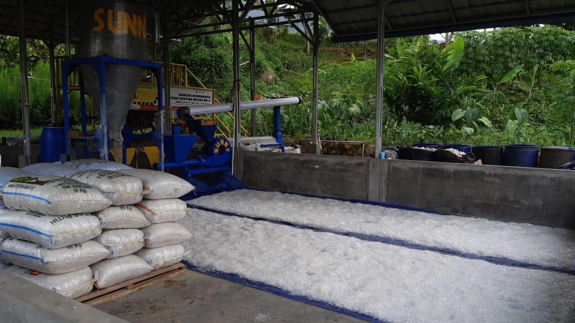 Jual Cacahan Plastik PET Clear & Blue Ice