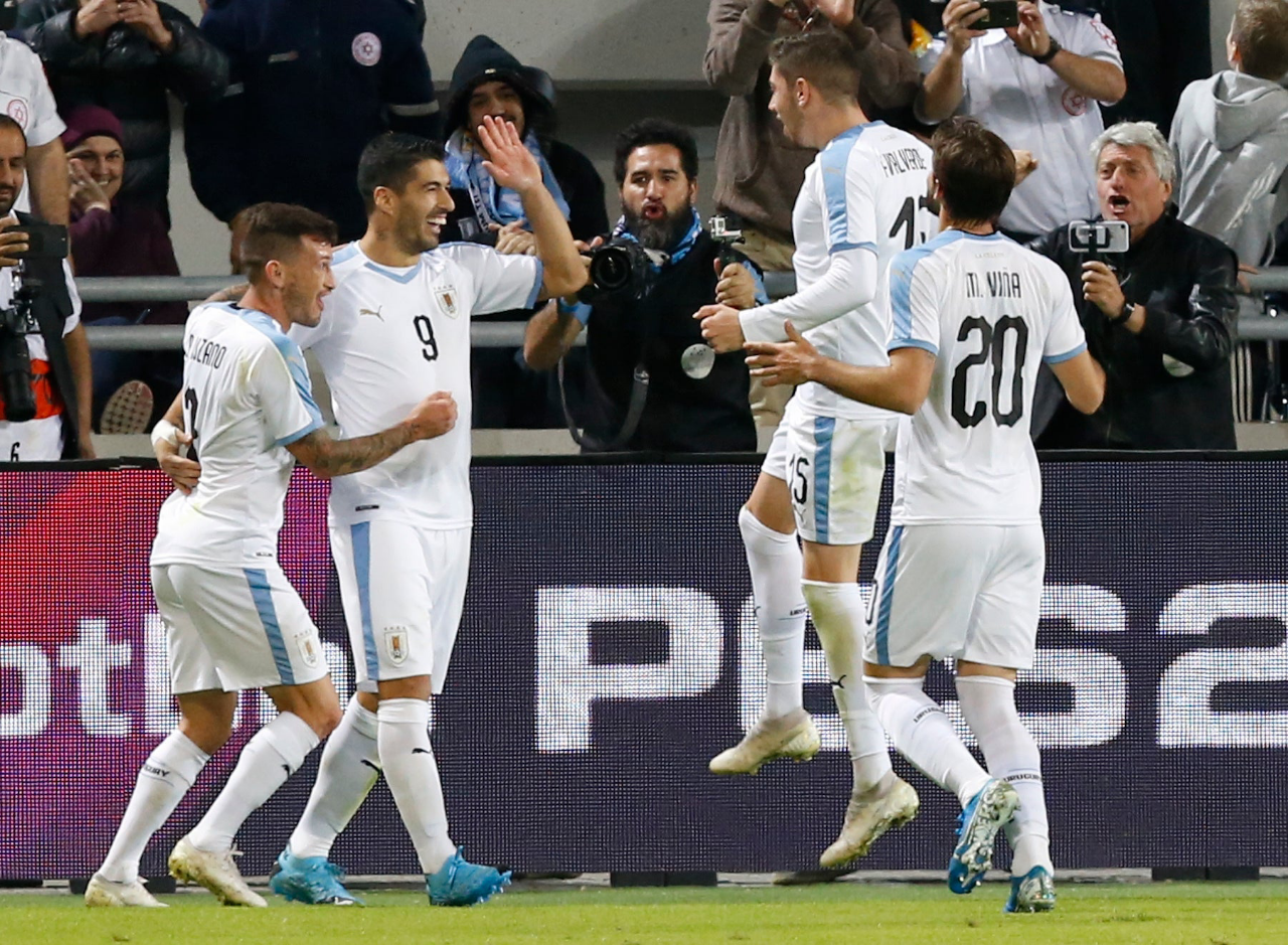 PREDIKSI URUGUAY VS. CHILE