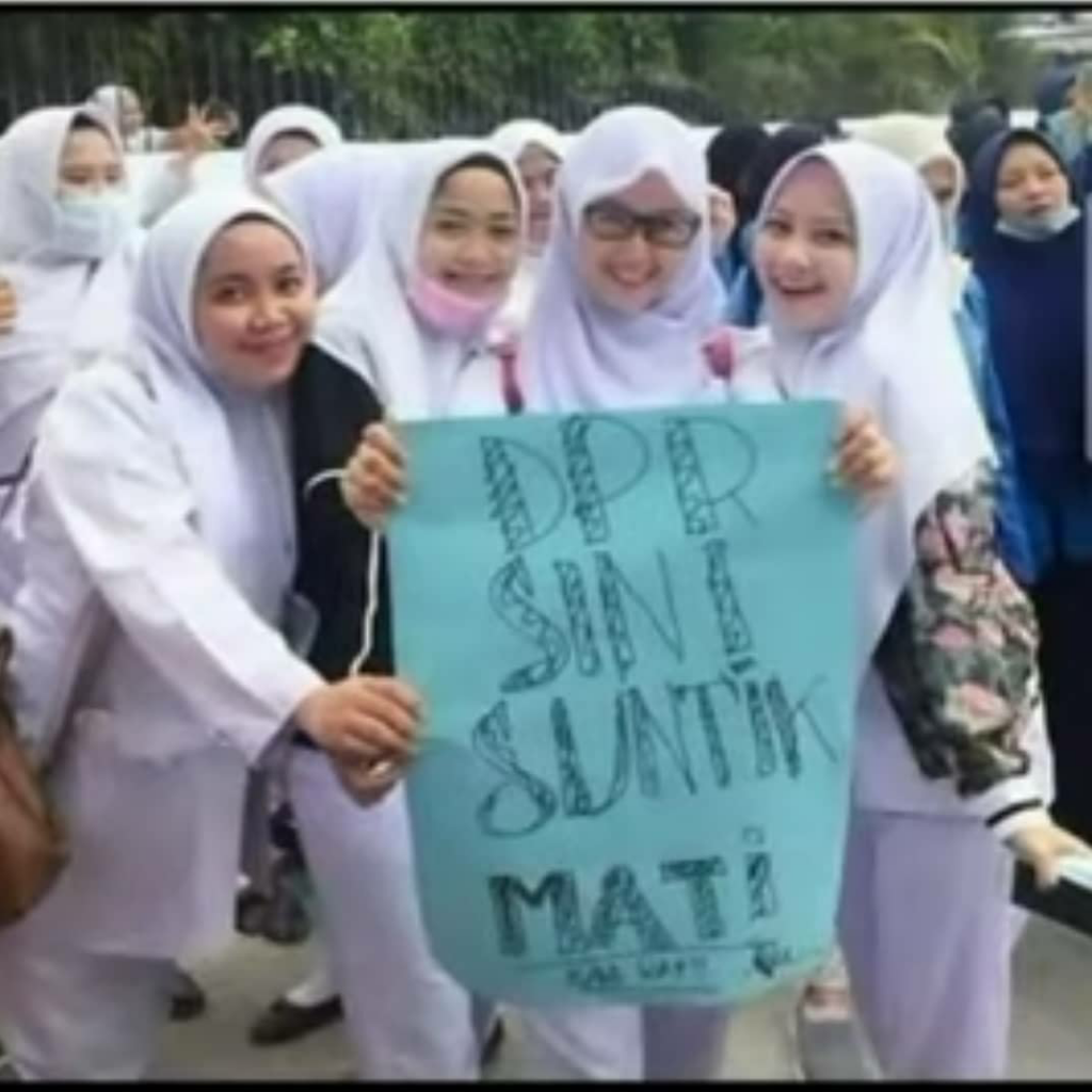 4 Alasan Aksi Demo Tidak Seharusnya Dilakukan Mahasiswa Muslim..Nomor 4 Emejiing