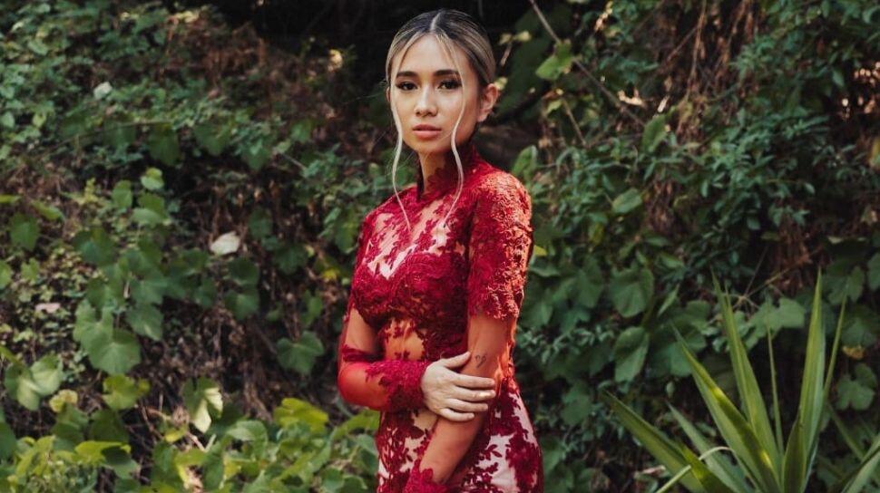 5 Lagu NIKI Zefanya yang Rekomended Untuk Didengarkan Waktu #DiRumahAja!